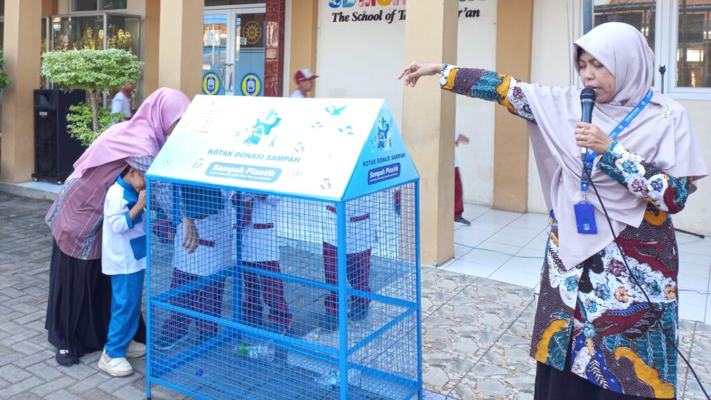 Mewujudkan Budaya Tidak Buang Sampah Sembarangan di Sekolah